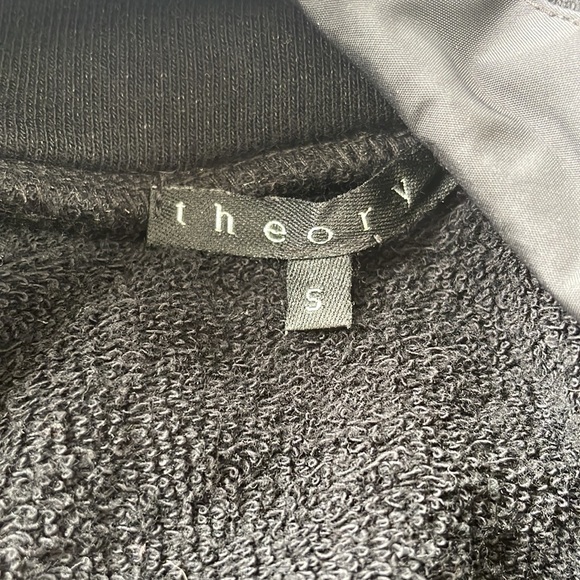 THEORY PULLOVER LIGHTWEIGHT BLACK SWEATSHIRT - Picture 6 of 8